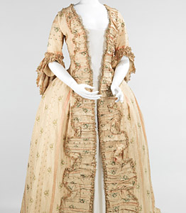 1765-70, Robe à la francaise, Metropolitan Museum, New York