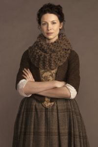 Outlander . Season 1 . Claires brown tartan dress