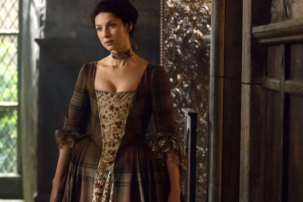 Outlander . Season 1 . Claires gathering dress