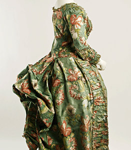 1774-93, Robe a la polonaise, Metropolitan Museum
